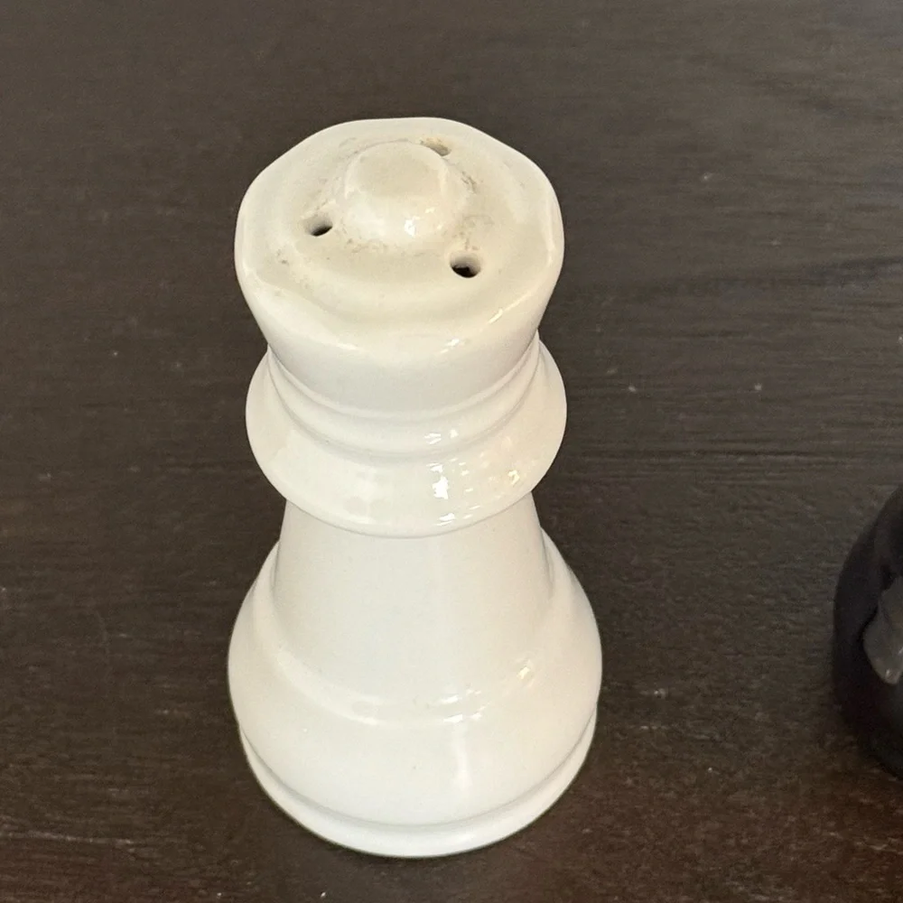 Vintage Pier 1 Ceramic Chess Pawn Salt and Pepper Shakers Set Black White